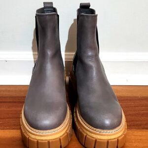 AQUA Womens Gray Platform Leather Booties 7.5 M